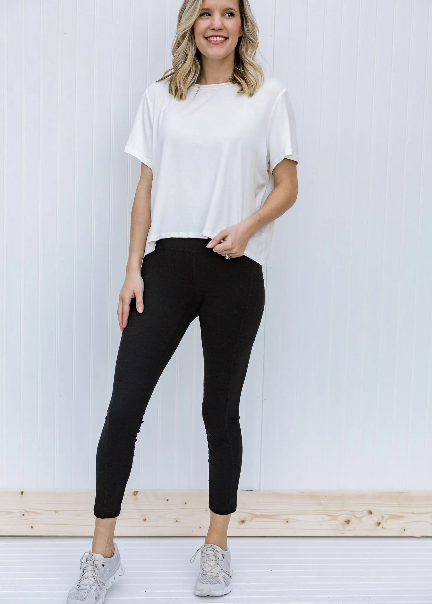 Athleisure Black Yoga Pants w Side Pocket