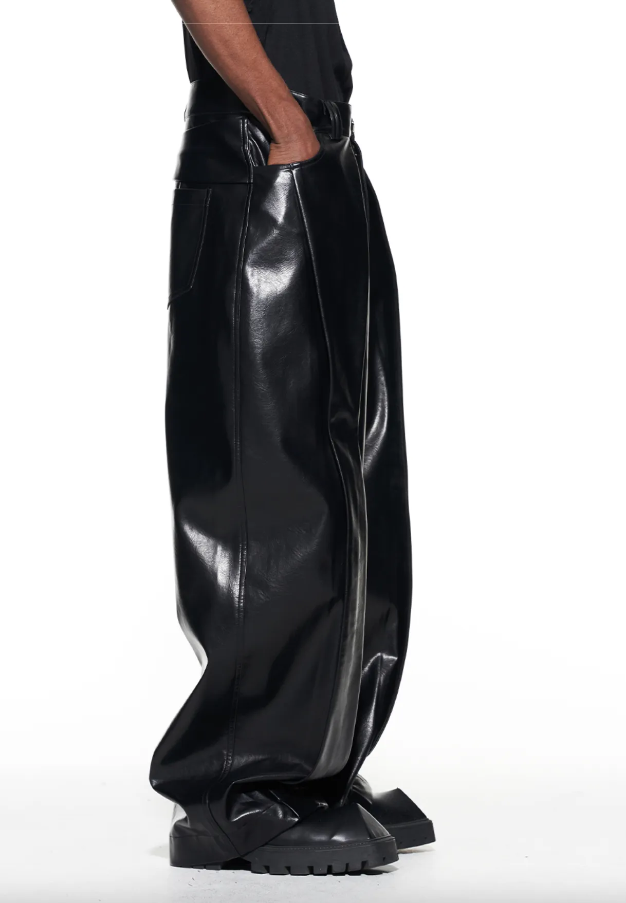 FAUX LEATHER STRAIGHT LEG PANTS