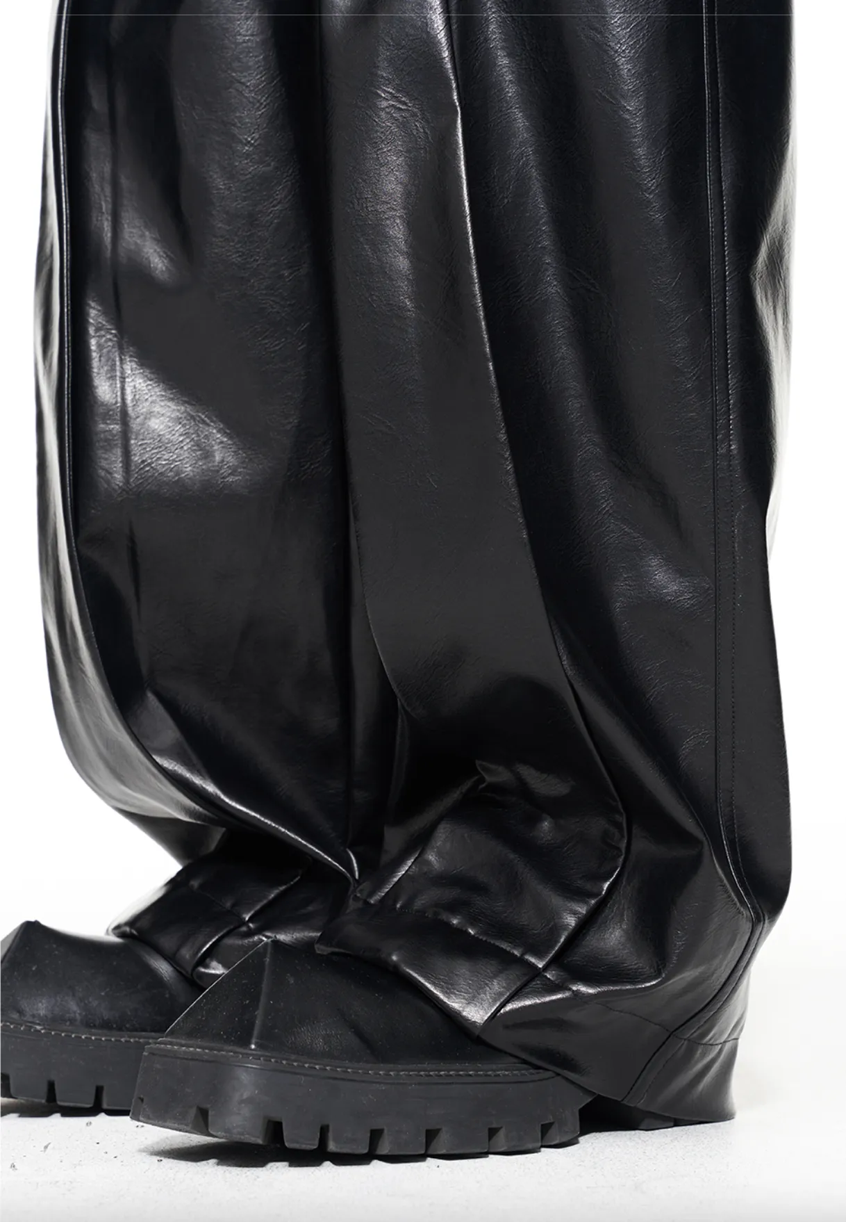 FAUX LEATHER STRAIGHT LEG PANTS