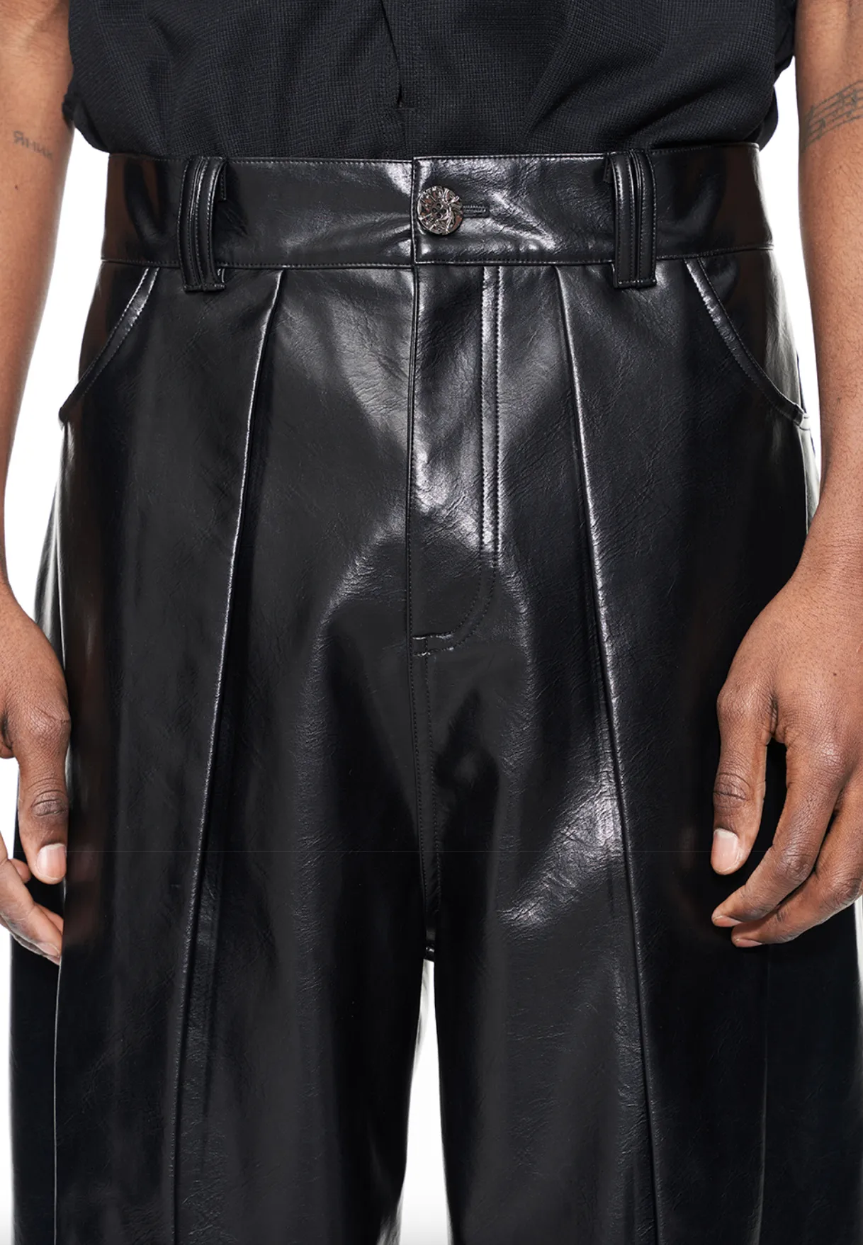 FAUX LEATHER STRAIGHT LEG PANTS