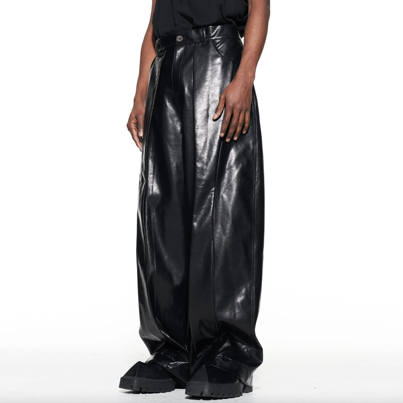 FAUX LEATHER STRAIGHT LEG PANTS