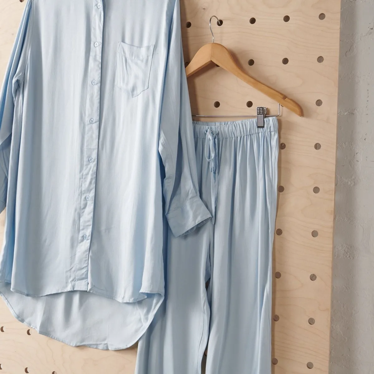 Long Bamboo Shirt - Pale Blue