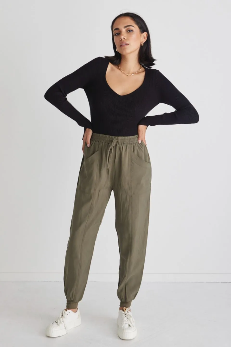 New Warrior Khaki Relaxed Drapey Drawstring Stretch Cuff Pant